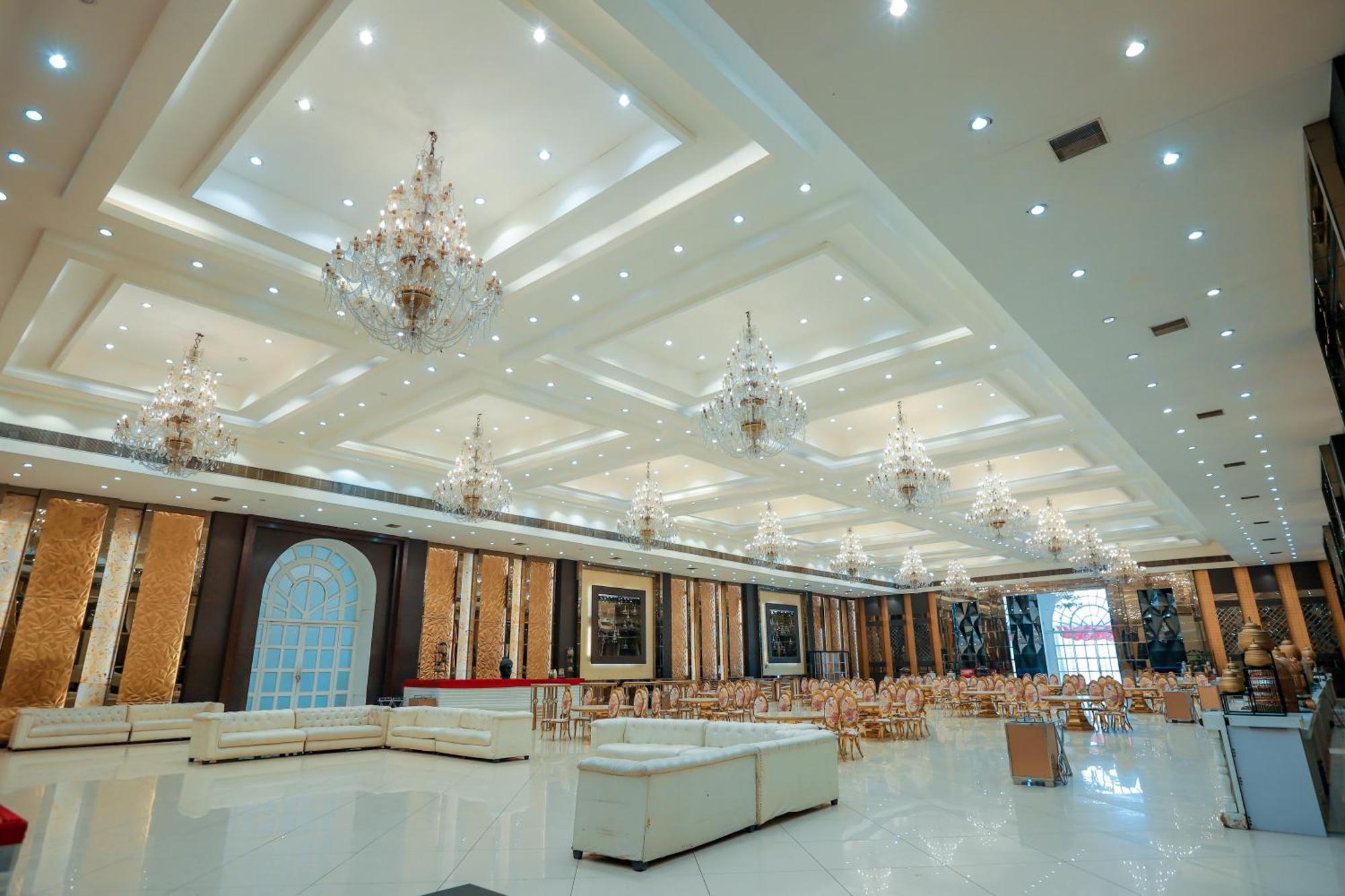 Bel-La Monde Hotel Chhattarpur South Delhi New Delhi Exterior photo